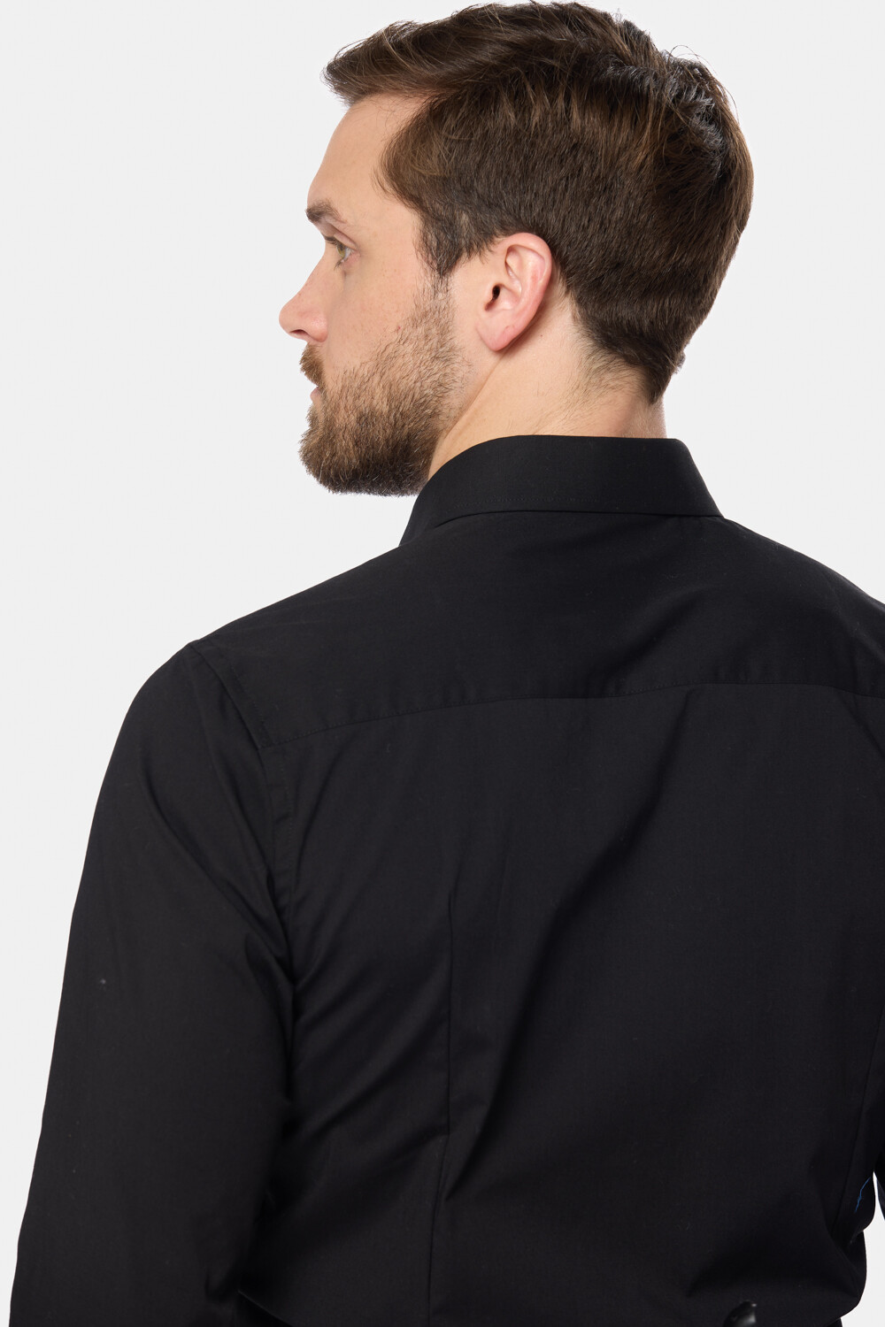 CAMISA LISA DE VESTIR CON SPANDEX Negro