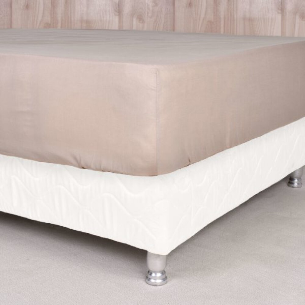 Sábana ajustable 120 hilos Color Marron King