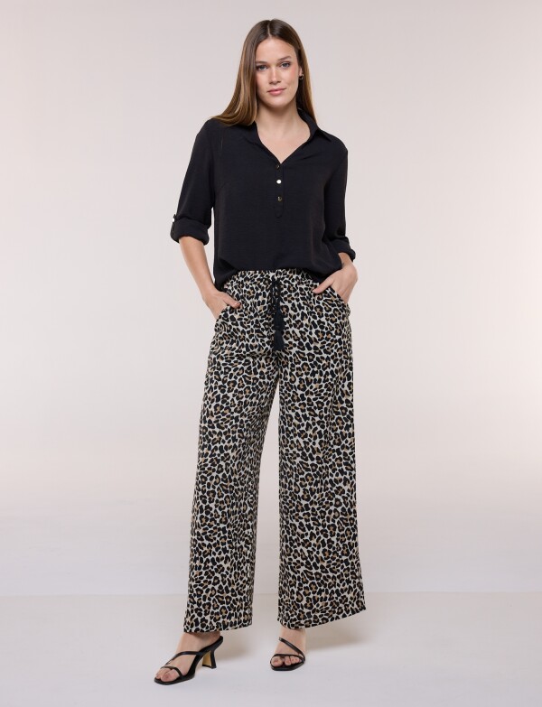 Blusa Holgada Triple Botón NEGRO