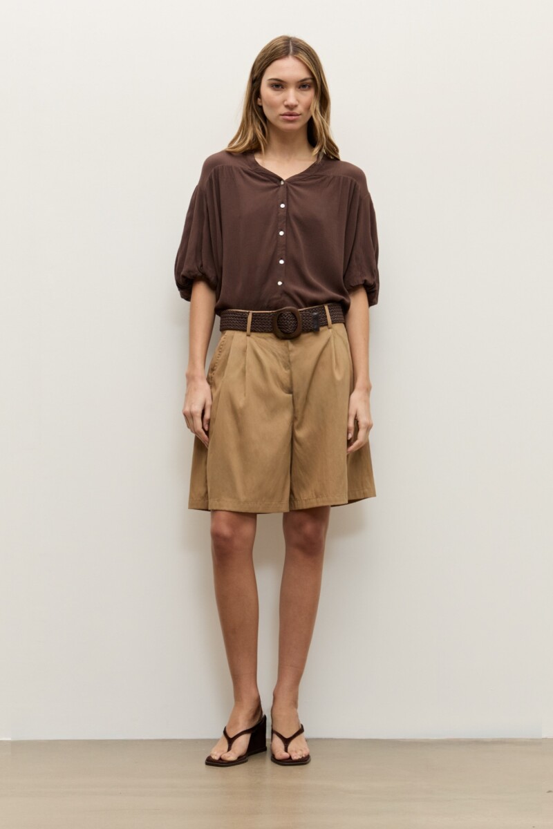 Short lyocell con cinto beige