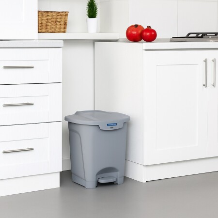 PAPELERA TACHO BASURA TRAMONTINA T-FORCE 25 LITROS GRIS