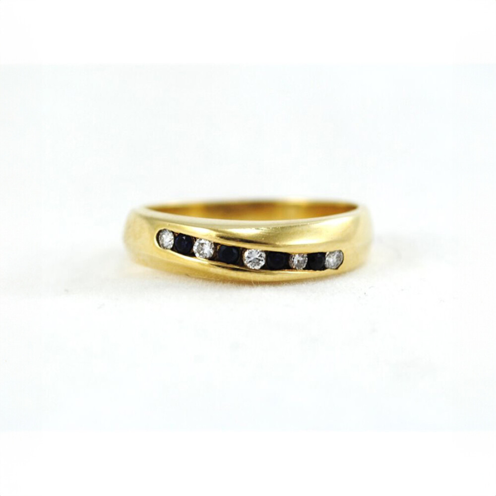 Anillo Oro 18K Con Brillantes Y Zafiros Anillo Oro 18K Con Brillantes Y Zafiros