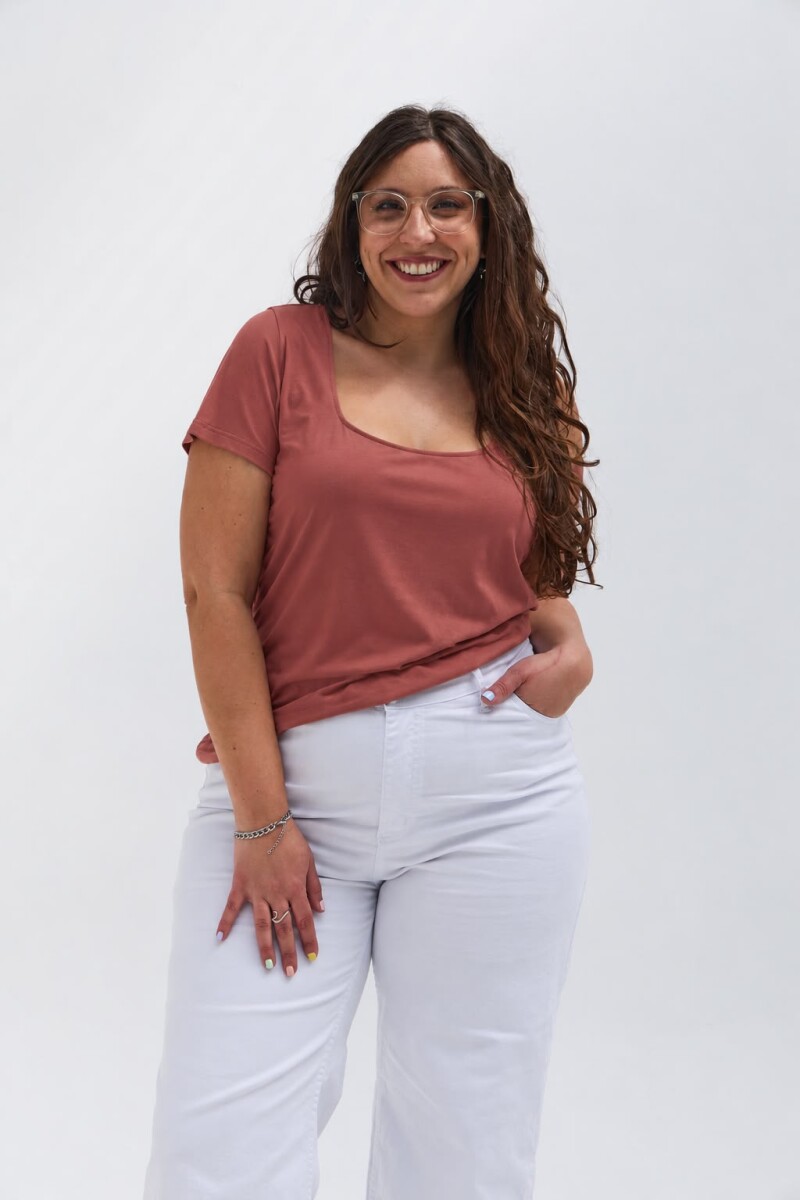 Remera Manuc - Rosa 