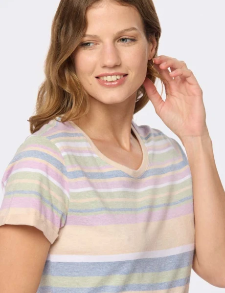 REMERA RAYADA Lila