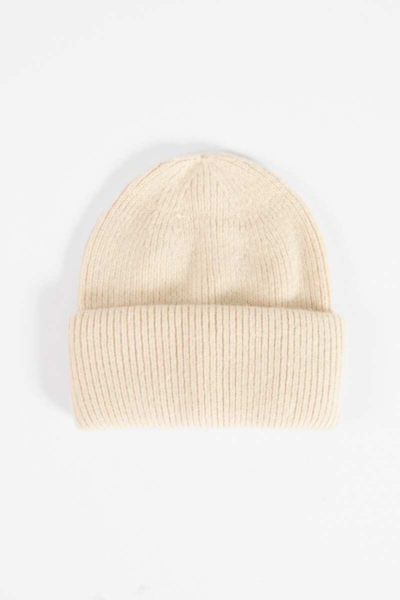 Gorro hilado crudo