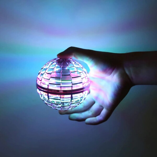 Pelota Mágica Voladora Spinner Luces Recargable Con Control Variante Color Rosa
