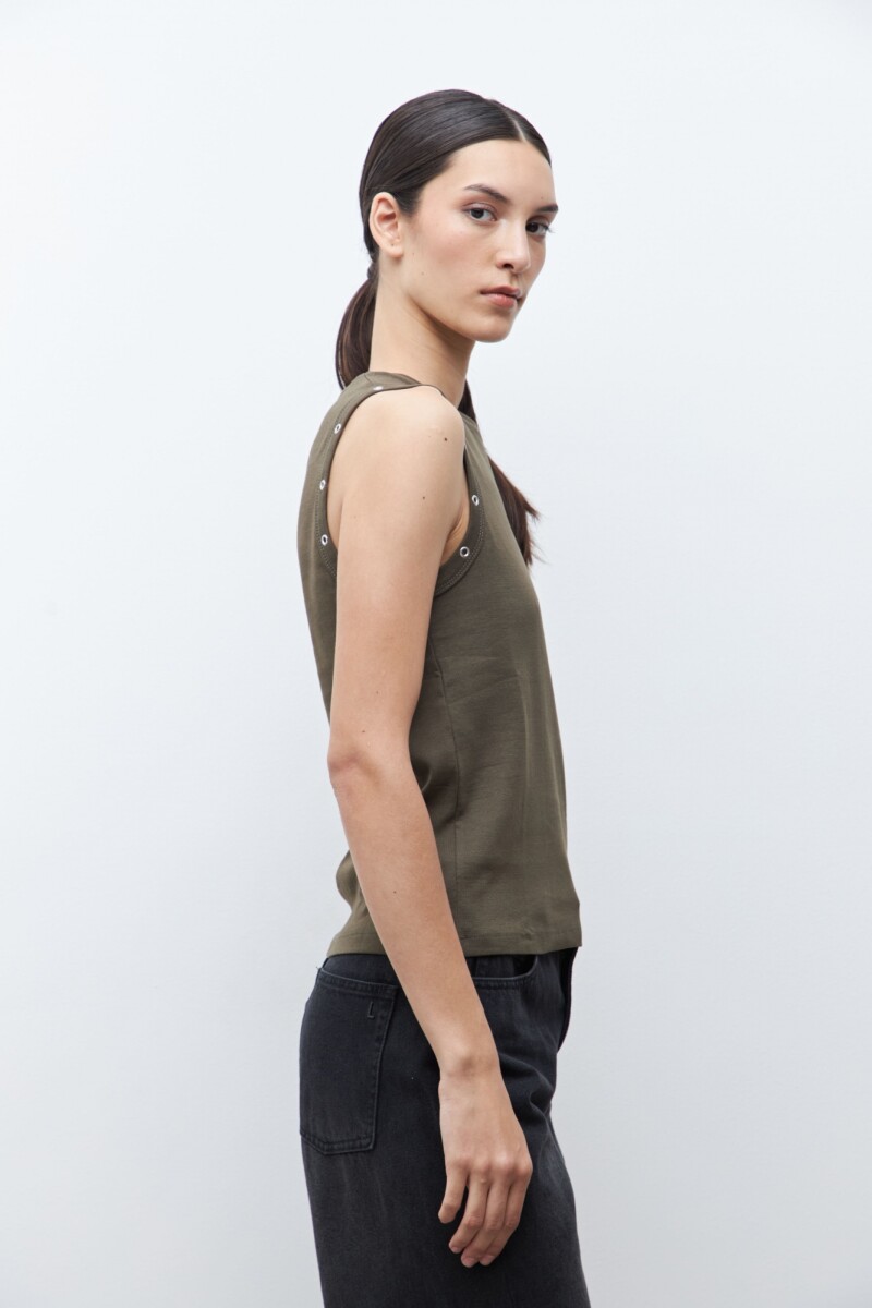 Top ojalillos metálicos verde oliva