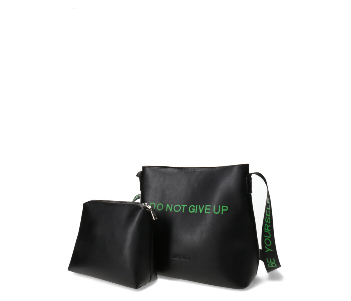 Cartera Miss Carol GIVE UP con frase estampada Negro