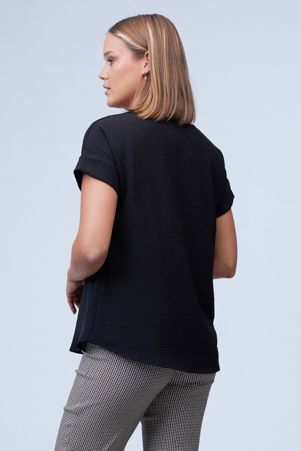 Blusa Solid NEGRO