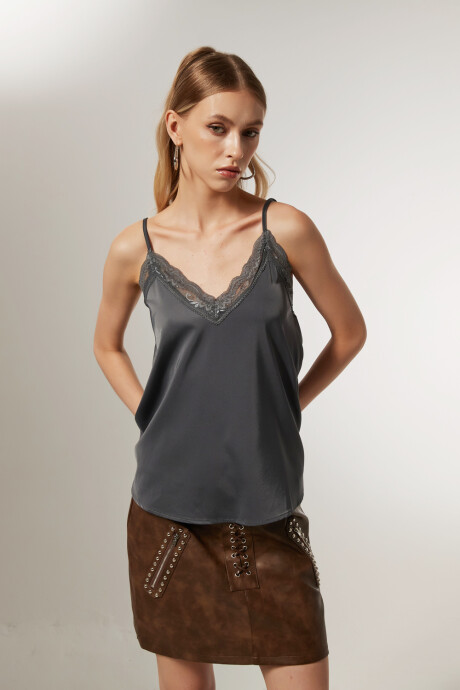 Musculosa Ispeire Gris Oscuro