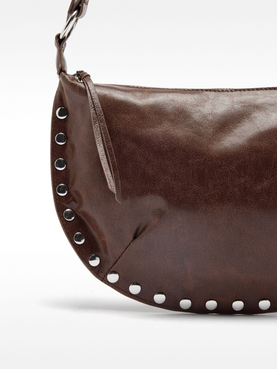 Bolso De Hombro Con Tachuelas marron