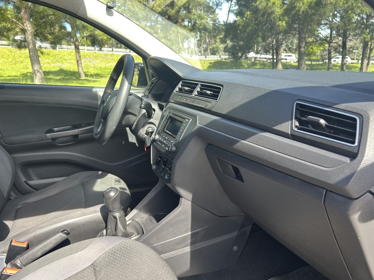 Volkswagen Gol 2020 EXCELENTE ESTADO! | Permuta / Financia Volkswagen Gol 2020 EXCELENTE ESTADO! | Permuta / Financia