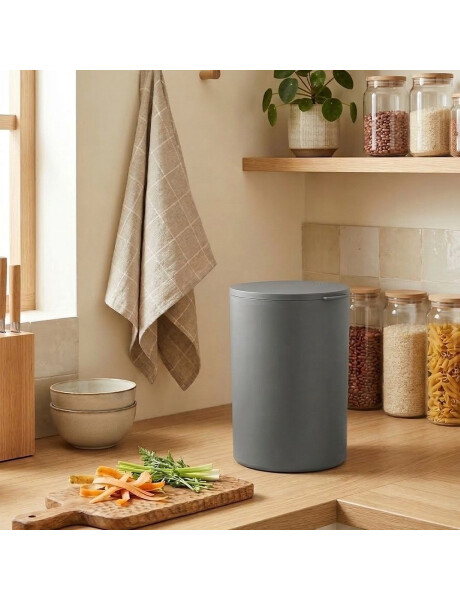 BASURERO C/TAPA 5L PLASTICO GRIS PLOMO BASURERO C/TAPA 5L PLASTICO GRIS PLOMO