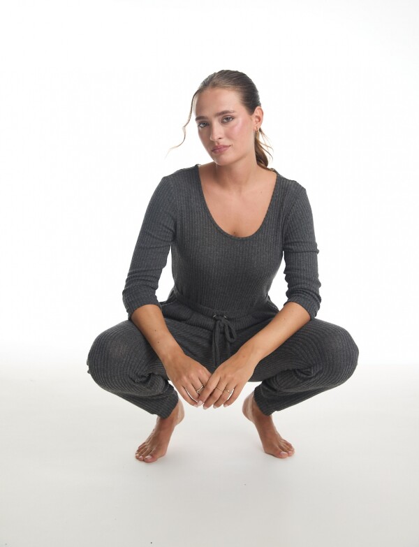 Enterito Comfy Ribl Estilo Jogger GRIS OSCURO