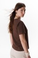 REMERA V DOBLE MARRON