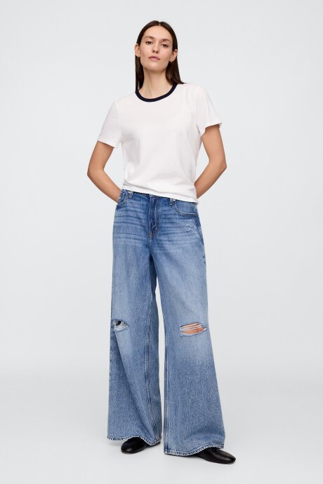 Remera Básica Cuello Redondo Mujer White Uk
