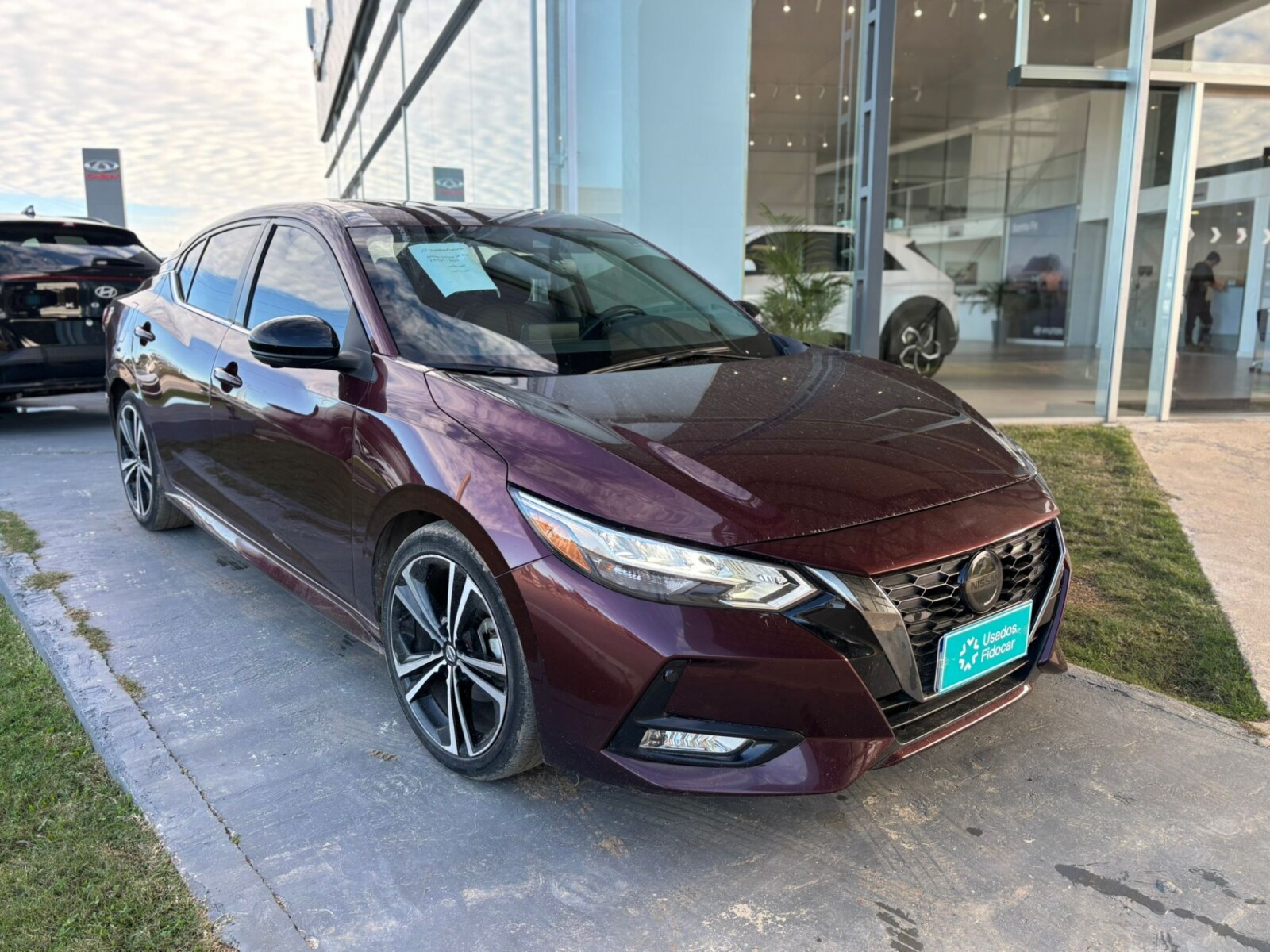 Nissan Sentra SR B18 2,0 CVT - 2022 