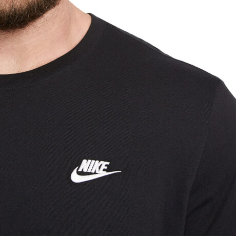 REMERA NIKE CLUB Black
