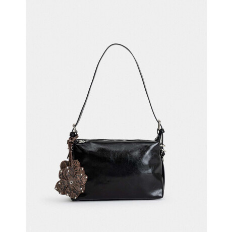 Bandolera Con Charm Negro