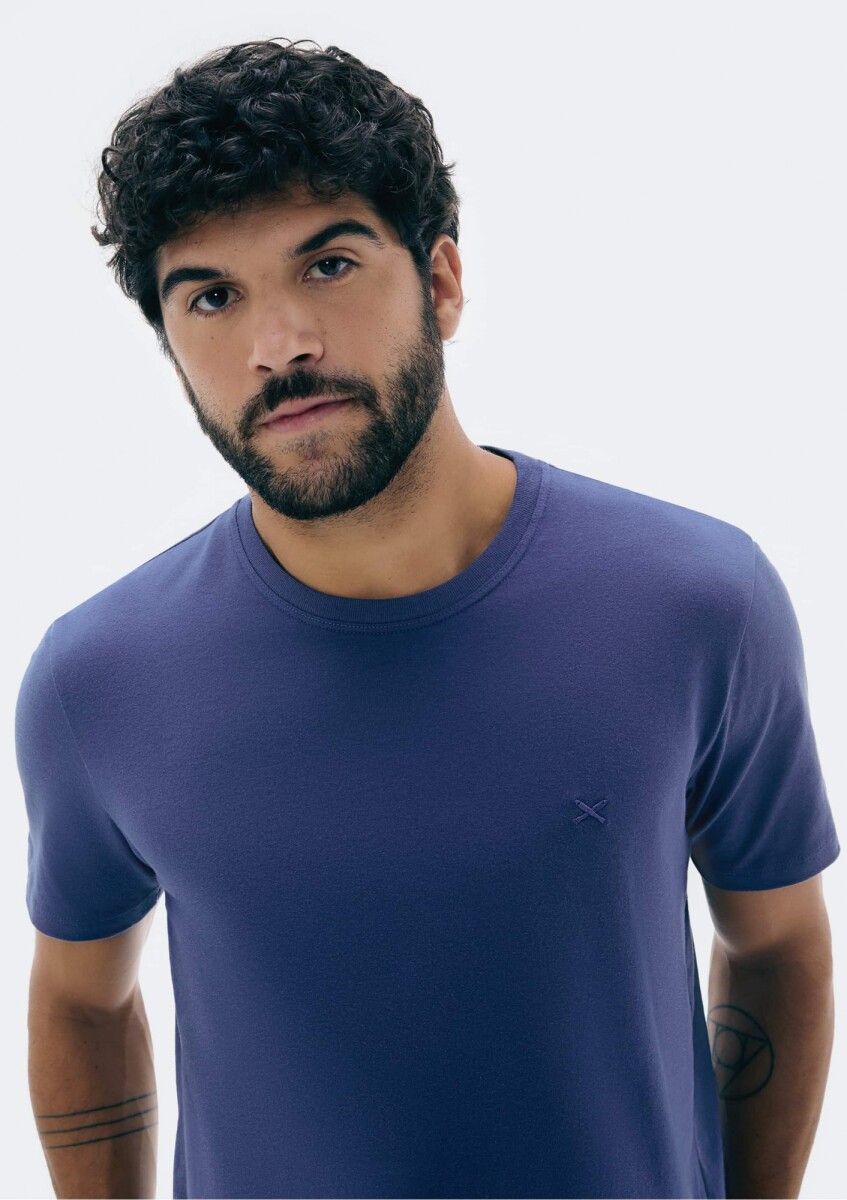 CAMISETA MM MASC - AZUL MEDIO 