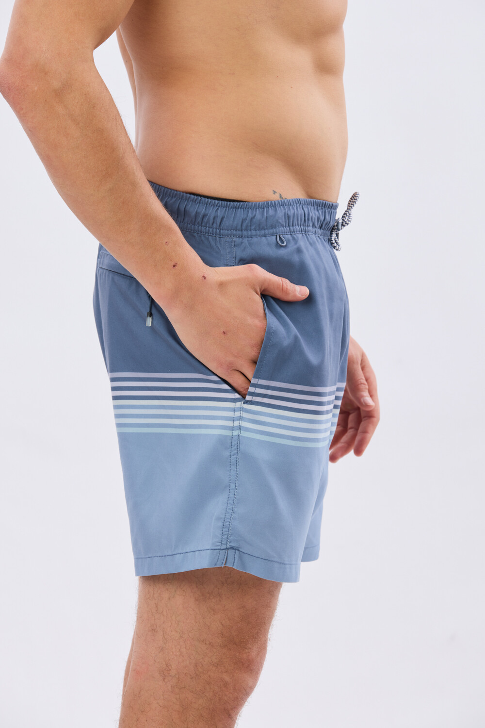 SHORT DE BAÑO RAYADO Azul