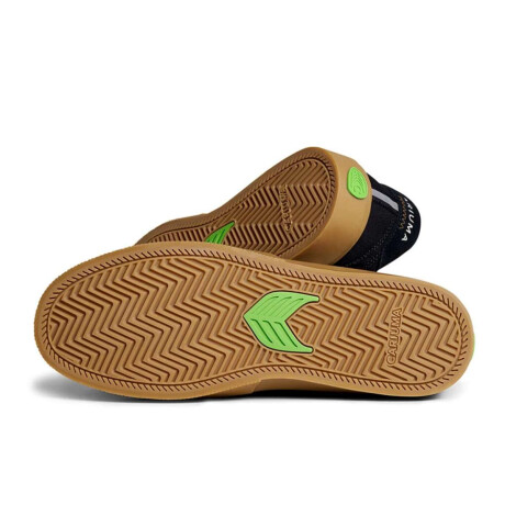 Championes Cariuma Naioca Skate Negro