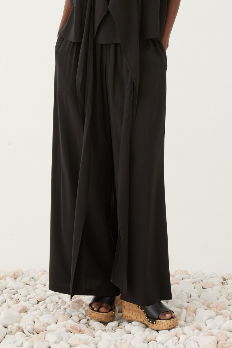 PANTALÓN ANCHO 