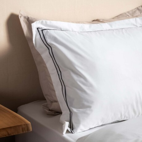 JUEGO DE SÁBANAS DOBLE FESTÓN KING ALGODON BLANCO 200H