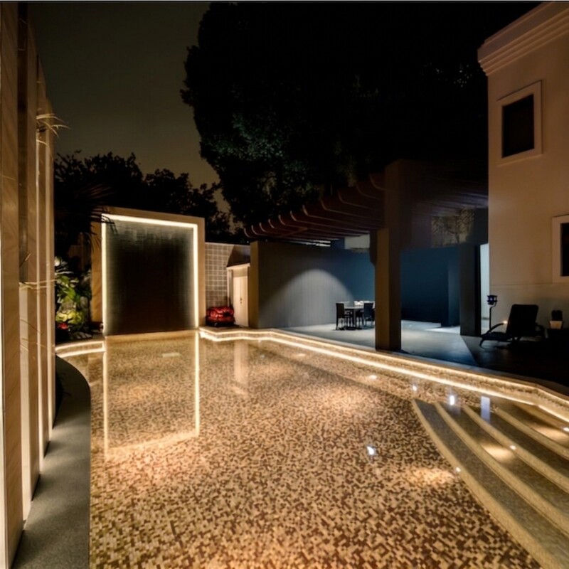 CINTA LED LEDVANCE PERFORMANCE 24V 15W/m IP65 Cinta LEDVANCE Performance 24V 15W/m IP65 3000K 5m