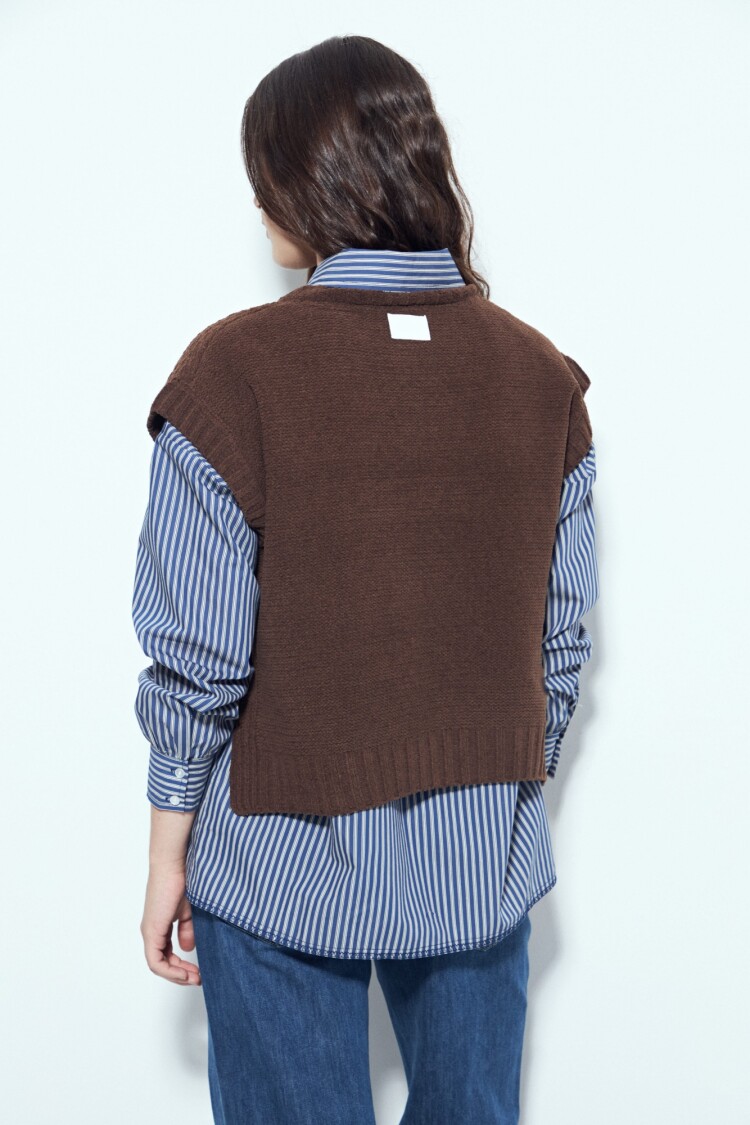 CHALECO ALCALA Chocolate