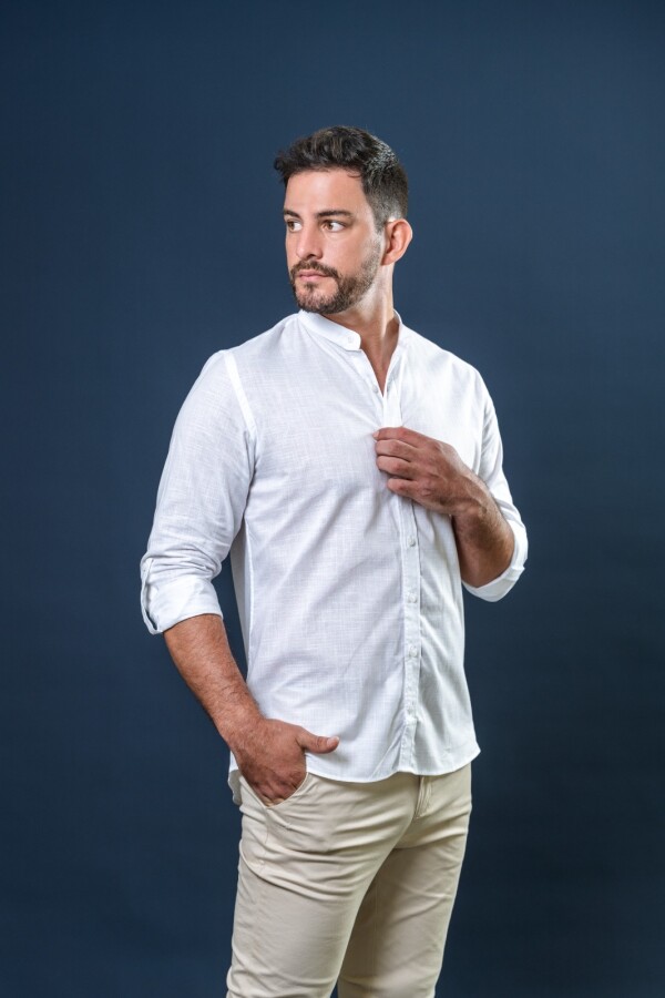 Camisa Cuello Mao. AMARILLO