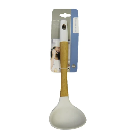 Cucharon Utensilio de Cocina Bambú Colores Surtidos 28 cm U