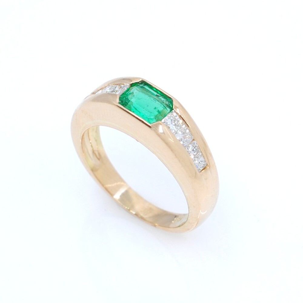 Anillo oro 18k esmeralda y brillantes princesa Anillo oro 18k esmeralda y brillantes princesa