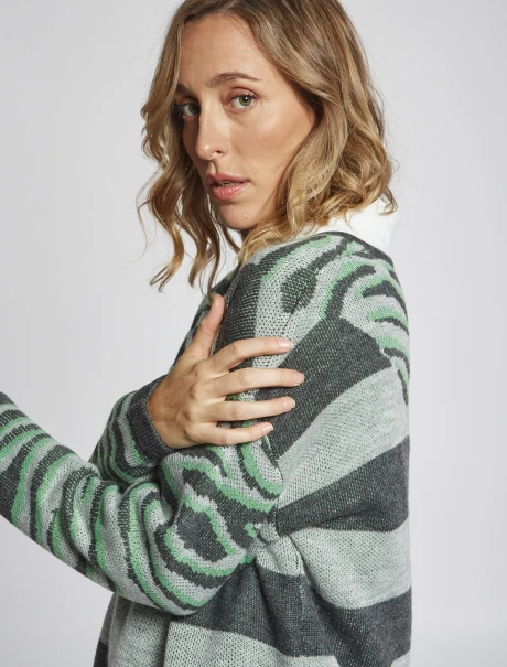 Buzo jacquard gris