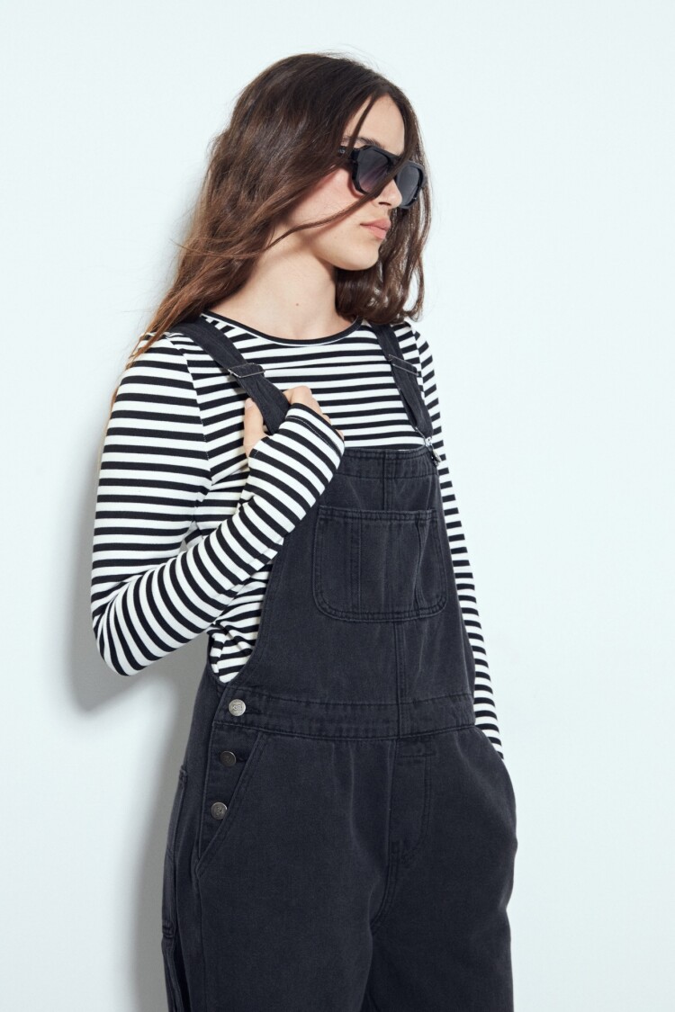 REMERA ORLANDO Negro/Crudo