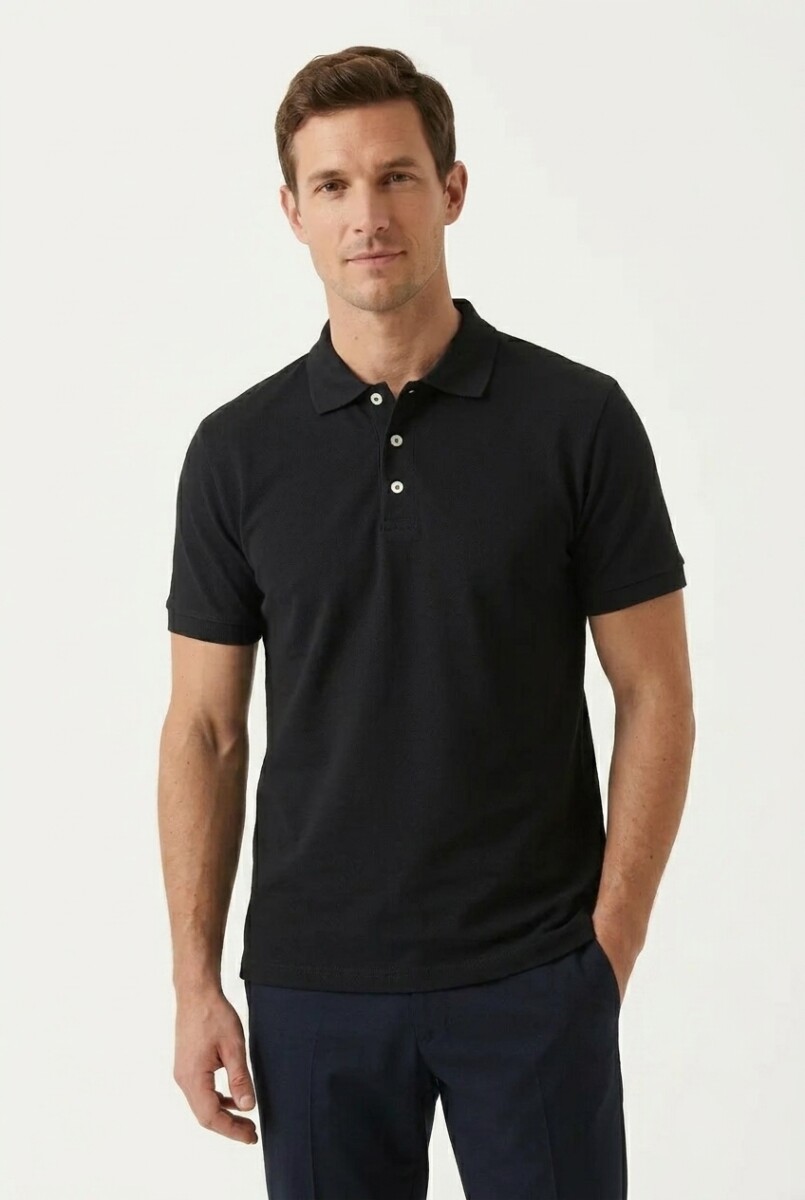 Remera m/c polo basica - Negro 