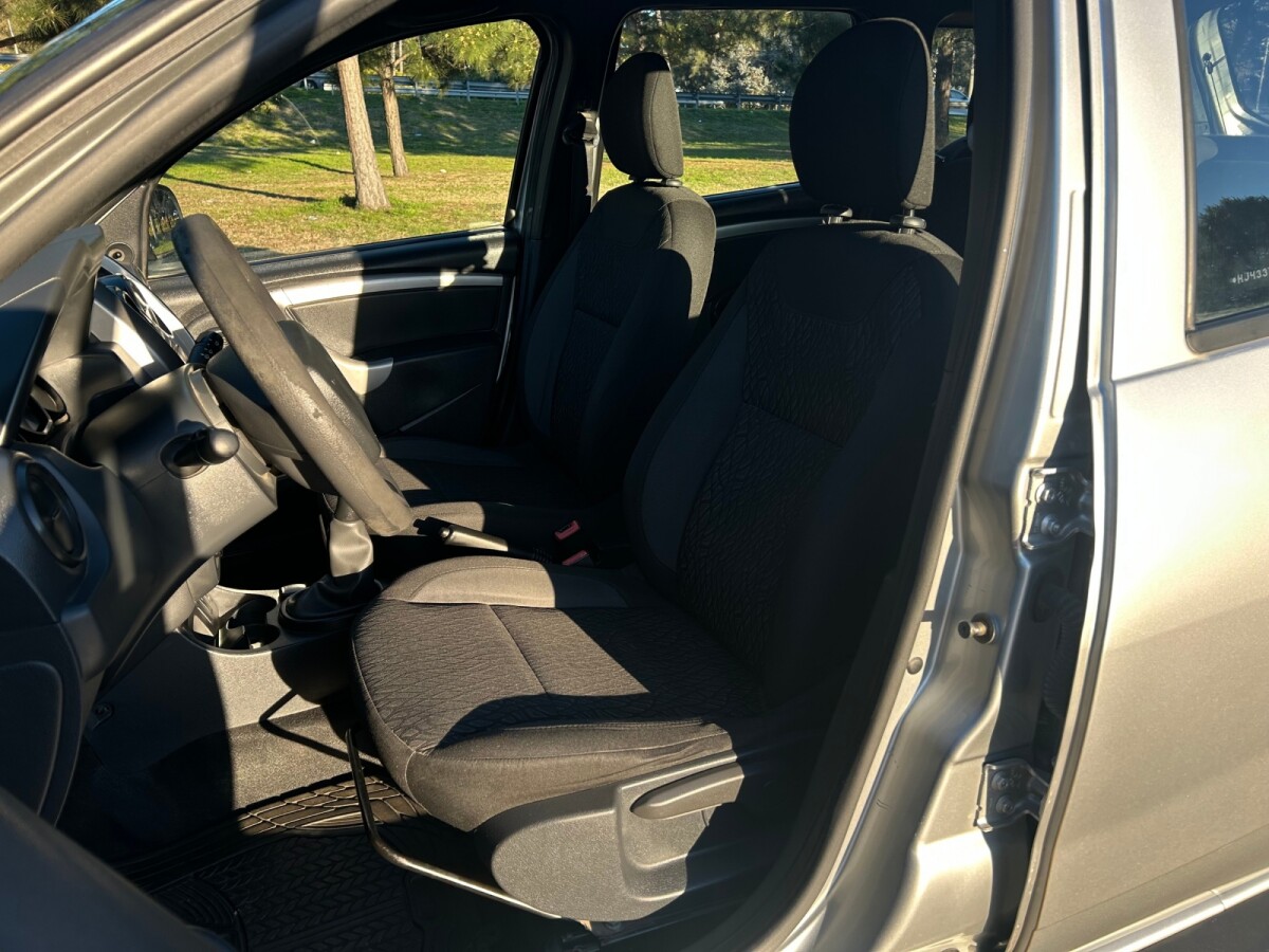 Renault Duster 2017 EXCELENTE ESTADO! | Permuta / Financia Renault Duster 2017 EXCELENTE ESTADO! | Permuta / Financia