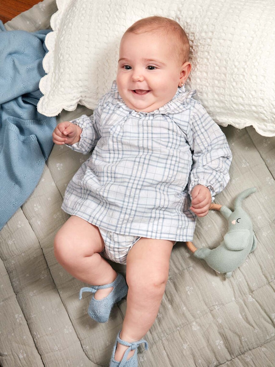 Vestido Smock Cuello Volante Azul Claro