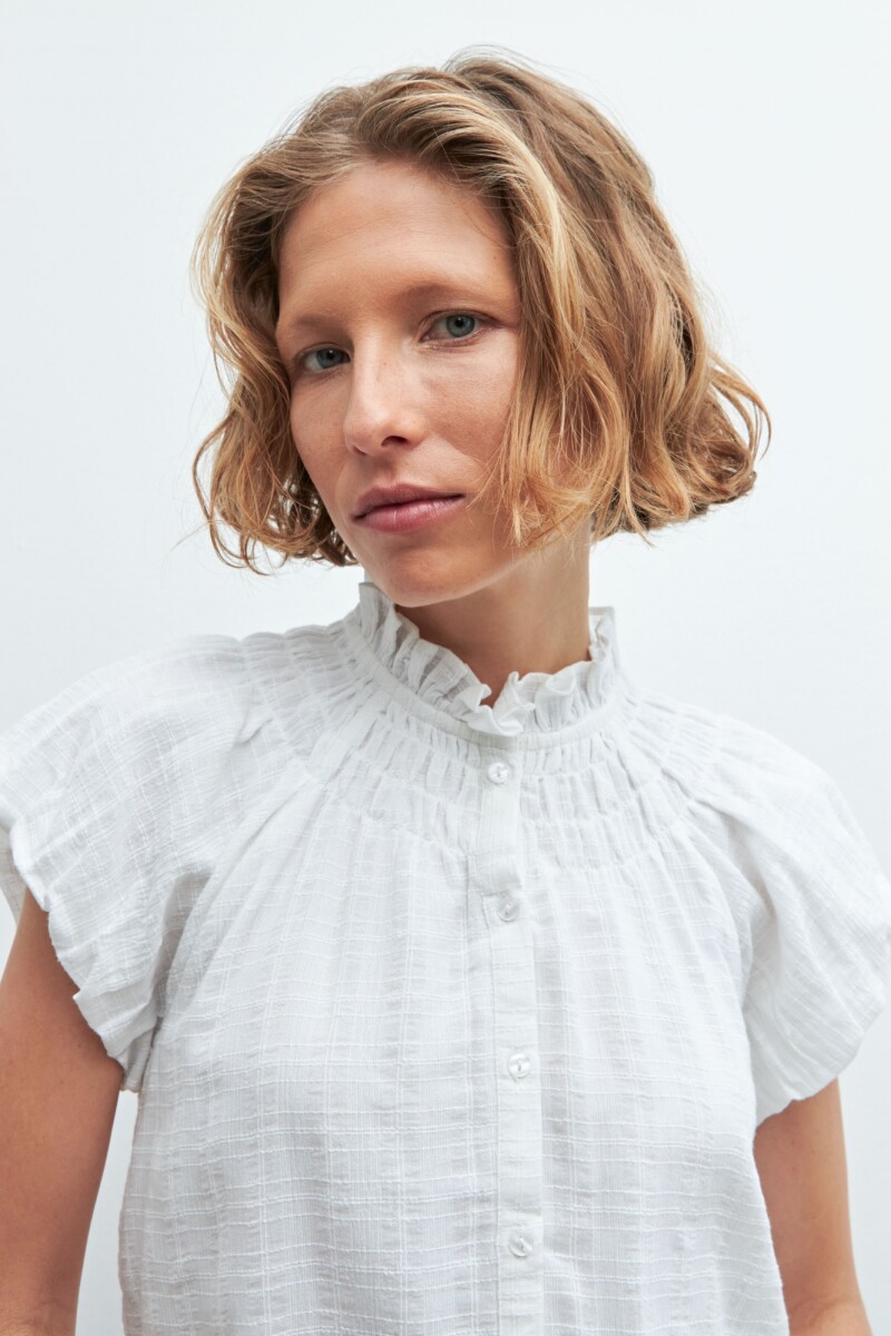 Camisa manga corta punto smock blanco