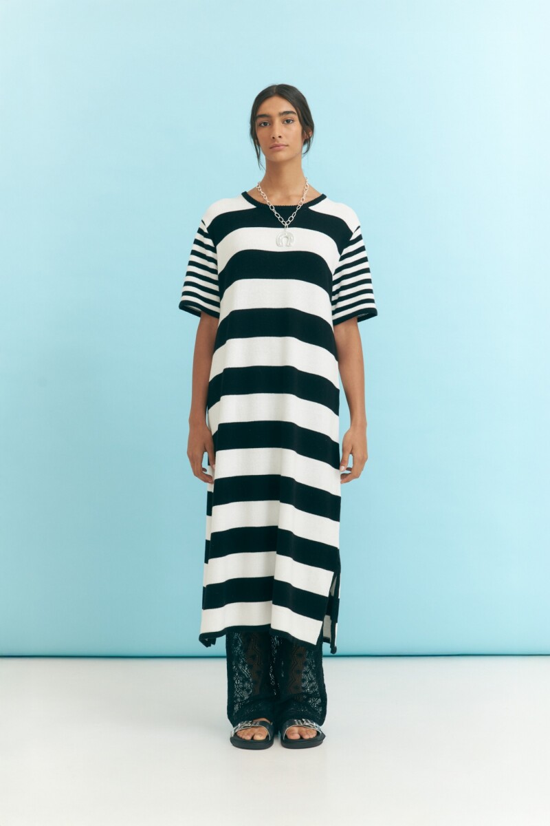 PREVENTA Vestido rayado algodon negro