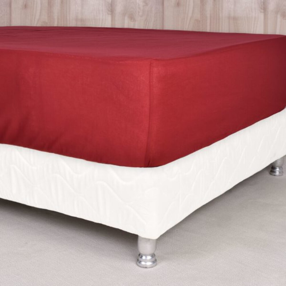 Sábana ajustable 120 hilos Color Bordo Super King
