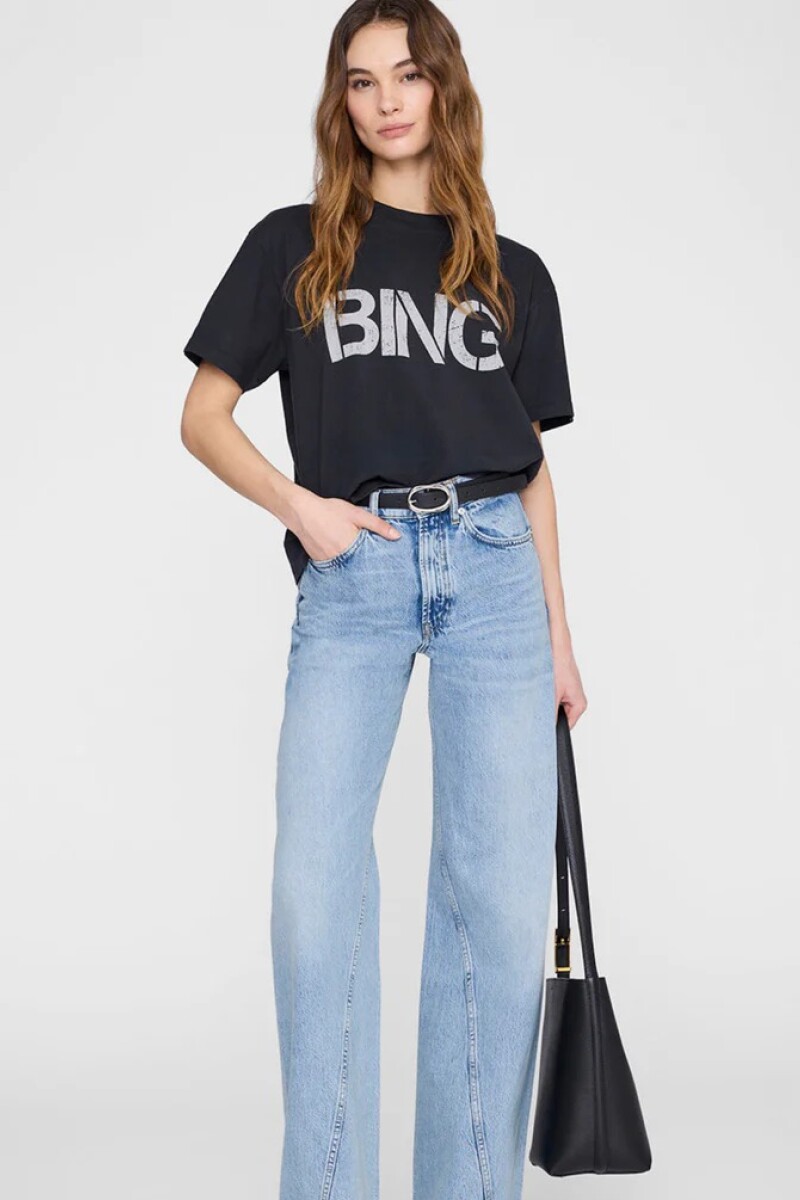 REMERA WAGNER Negro