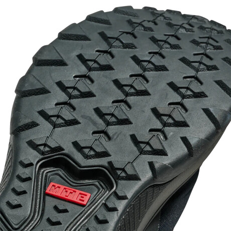 VANS MTE CROSSPATH Black