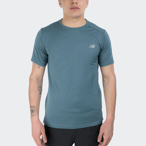 Remera New Balance Sport Essentials Azul