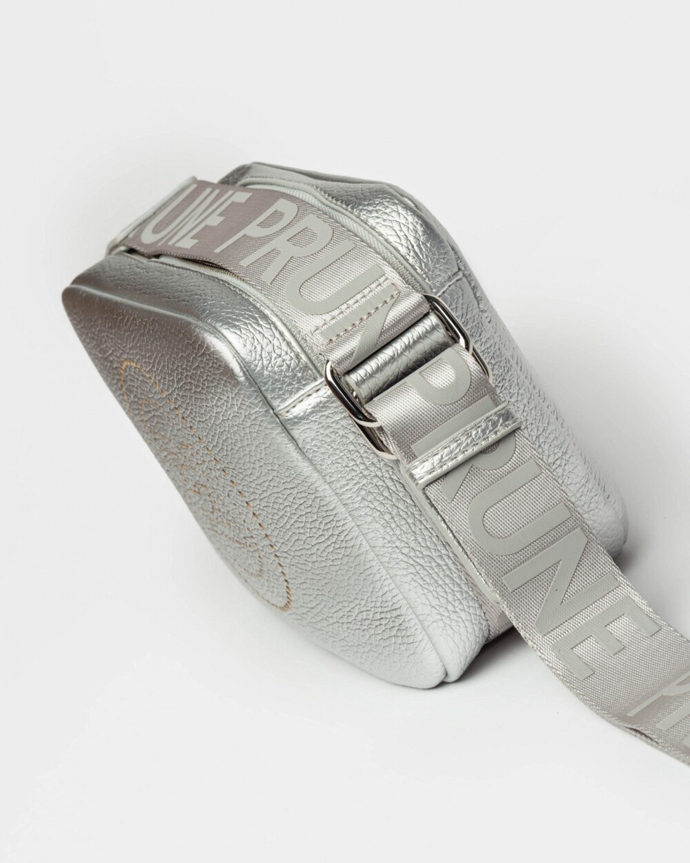 Bandolera Key en efecto cuero graneado Metalizado