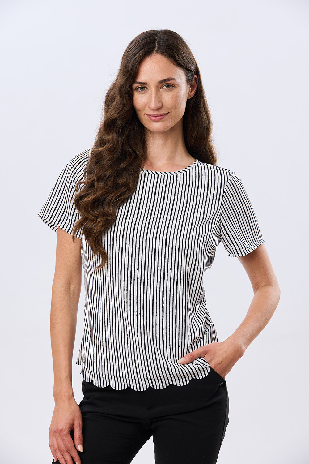 BLUSA CLÁSICA Raya Negra