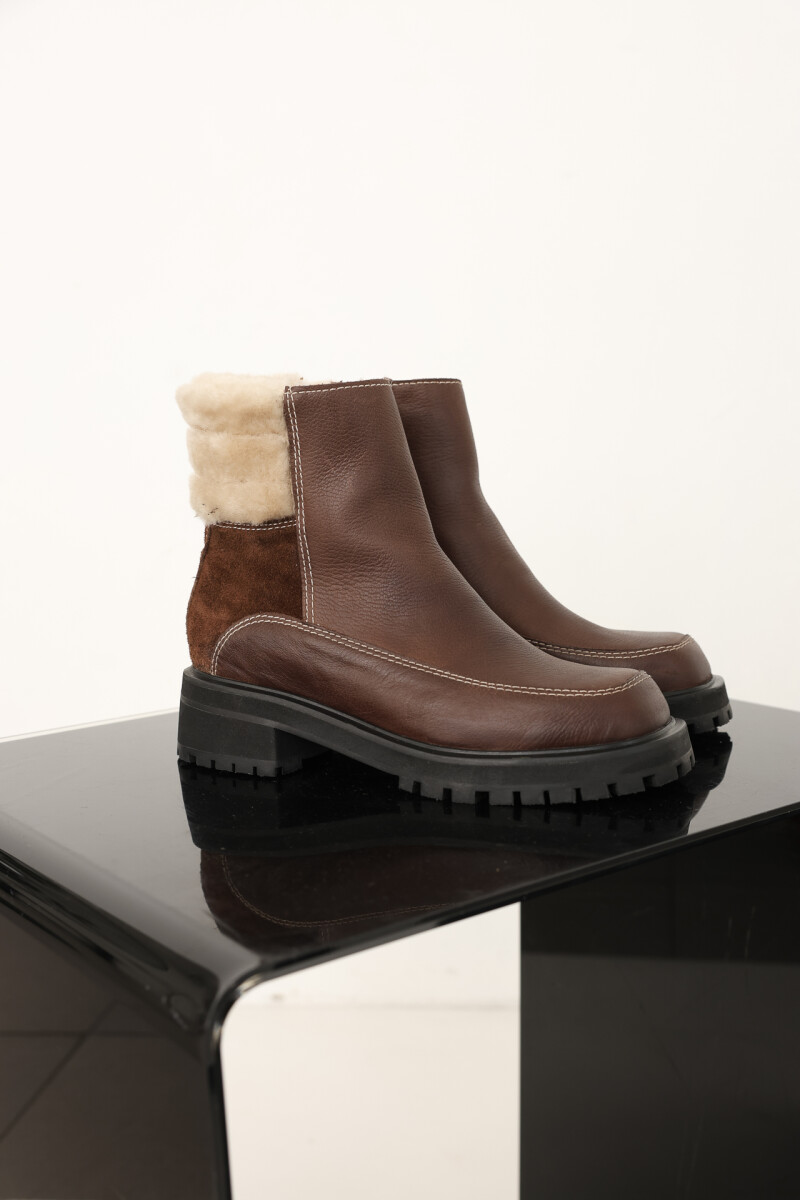 Bota Corderoy Chocolate