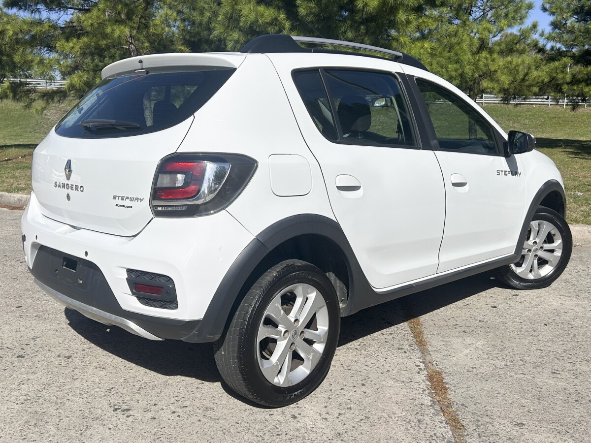 Renault Stepway Privilege EXCELENTE ESTADO| Permuta/Financia Renault Stepway Privilege EXCELENTE ESTADO| Permuta/Financia