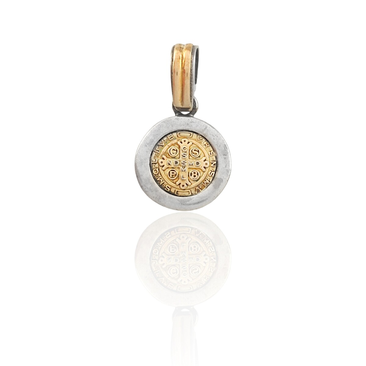 Dije Medalla Cruz San Benito Doble imagen-Plata y oro- Sin piedra- CP5043 - sinpiedra 
