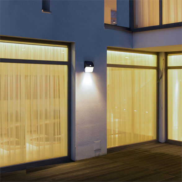 Aplique LED solar c/ sensor, exterior 400Lm cálida IX3054